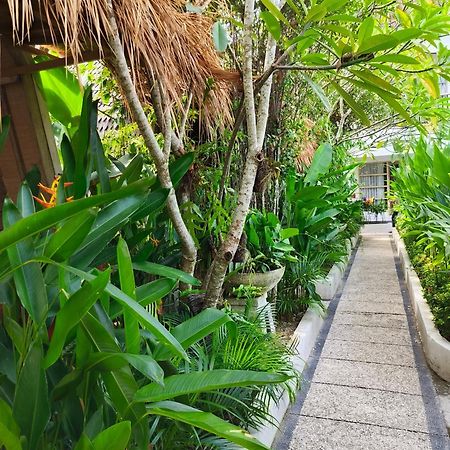 Lavella Villas Kuta  Buitenkant foto