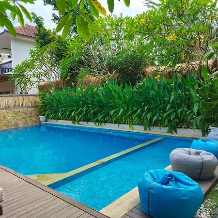 Lavella Villas Kuta  Buitenkant foto